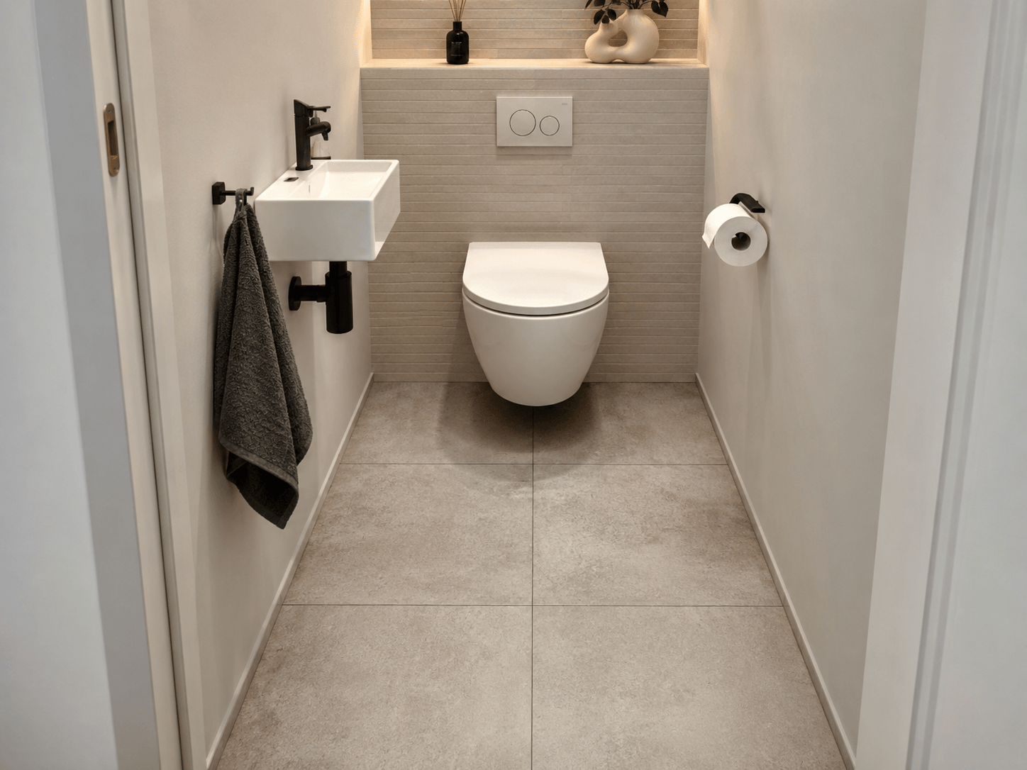 tegelvloer klein toilet